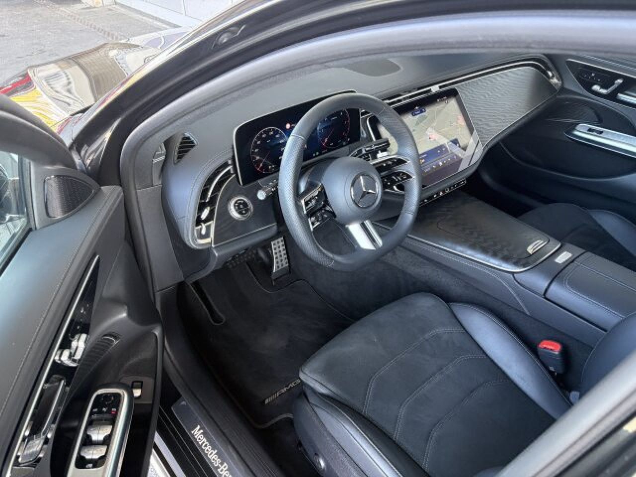 Mercedes-Benz E-Klasse – Bild 12