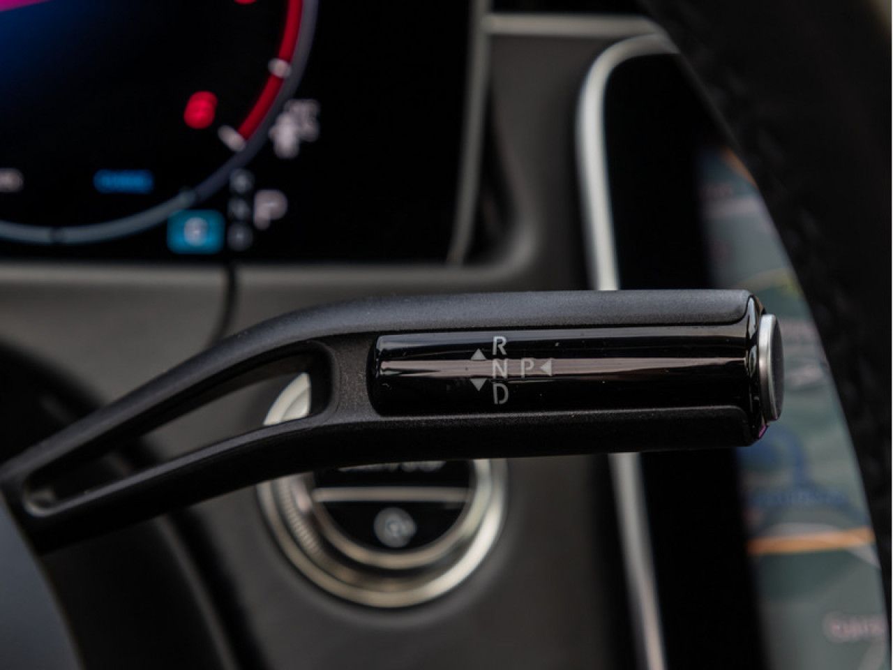 Mercedes-Benz E-Klasse – Bild 20