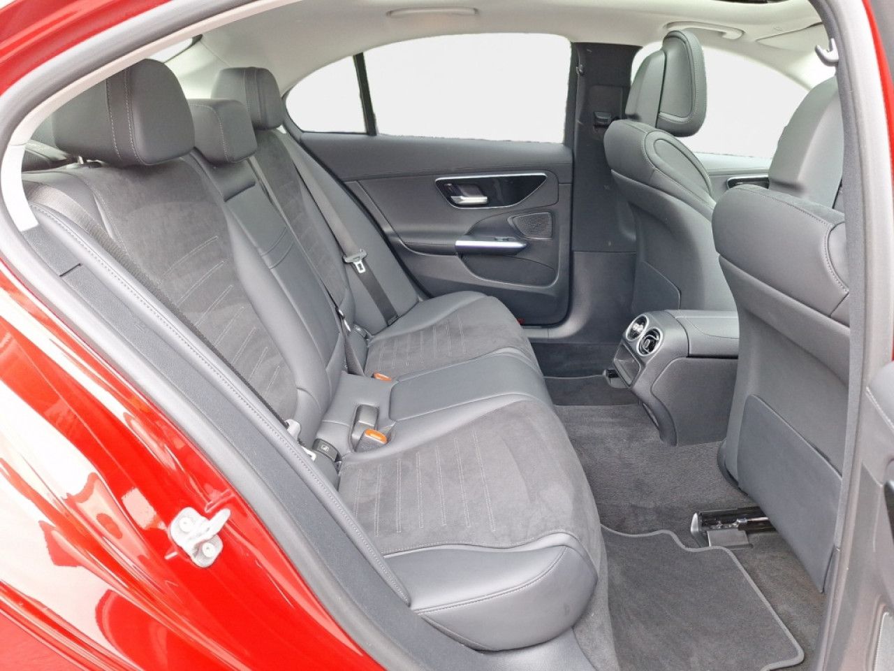 Mercedes-Benz C-Klasse – Bild 16