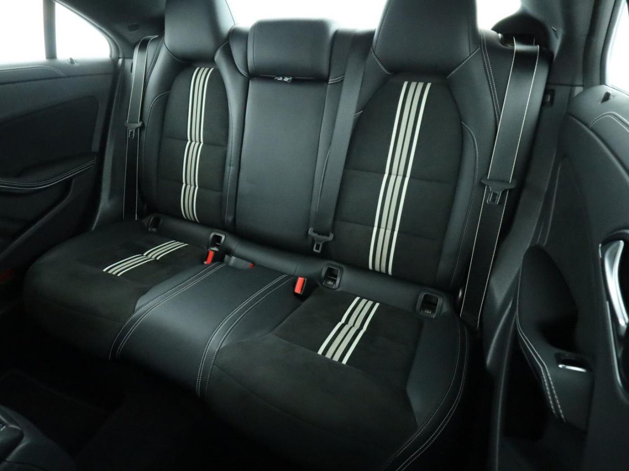 Fahrzeugbild 18 / 25