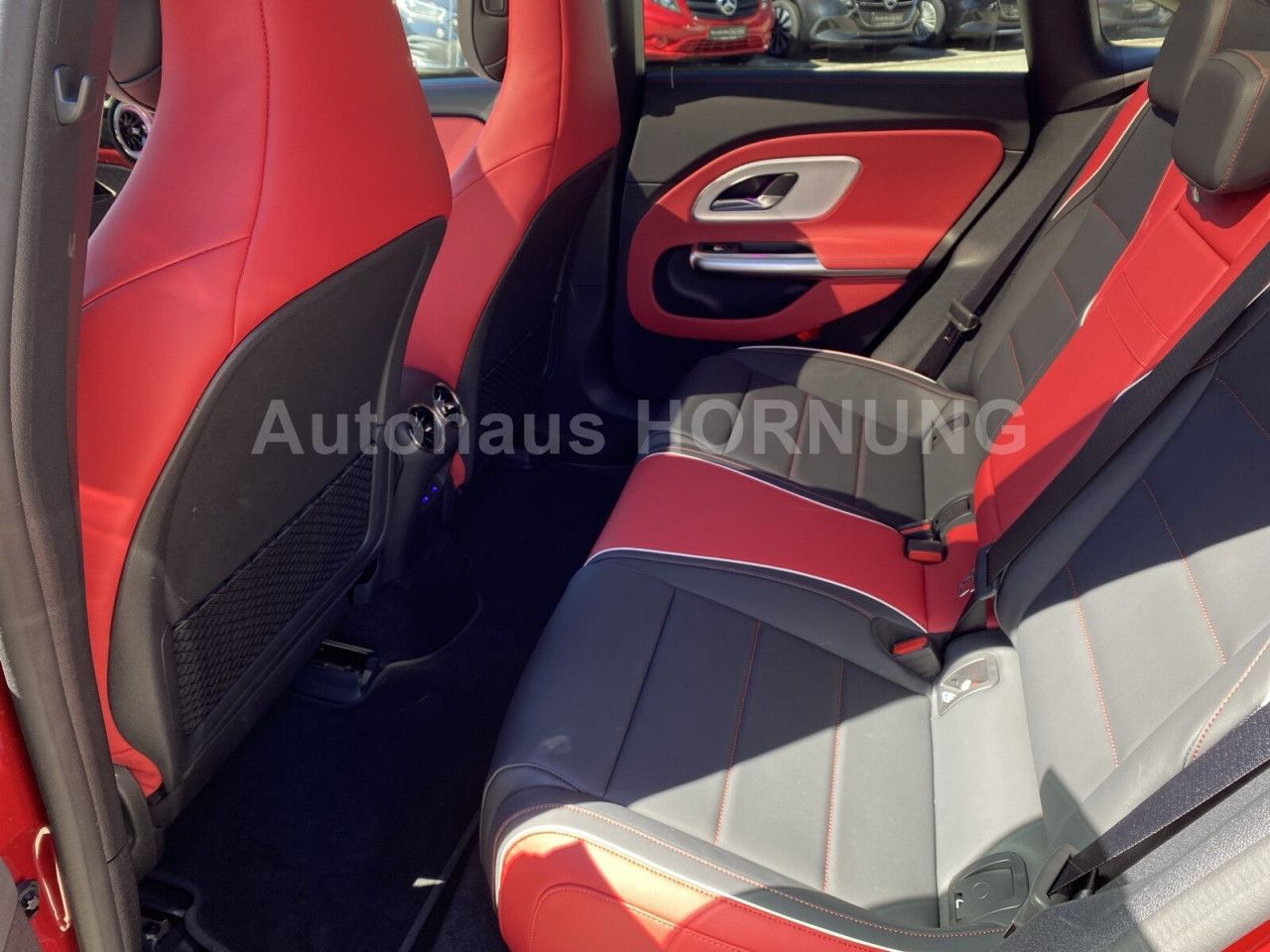 Fahrzeugbild 10 / 25