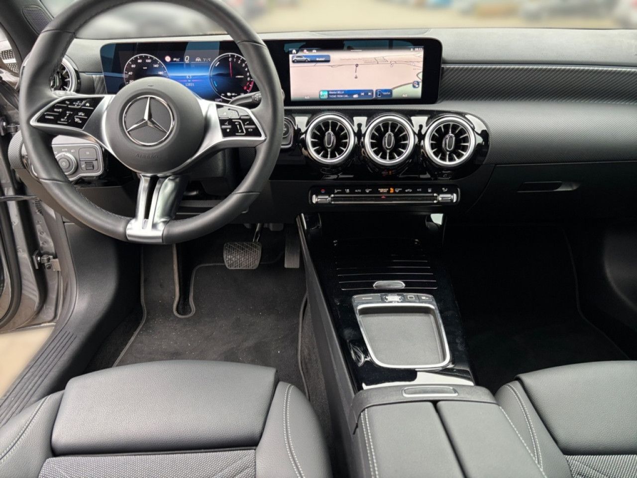 Mercedes-Benz A-Klasse – Bild 12