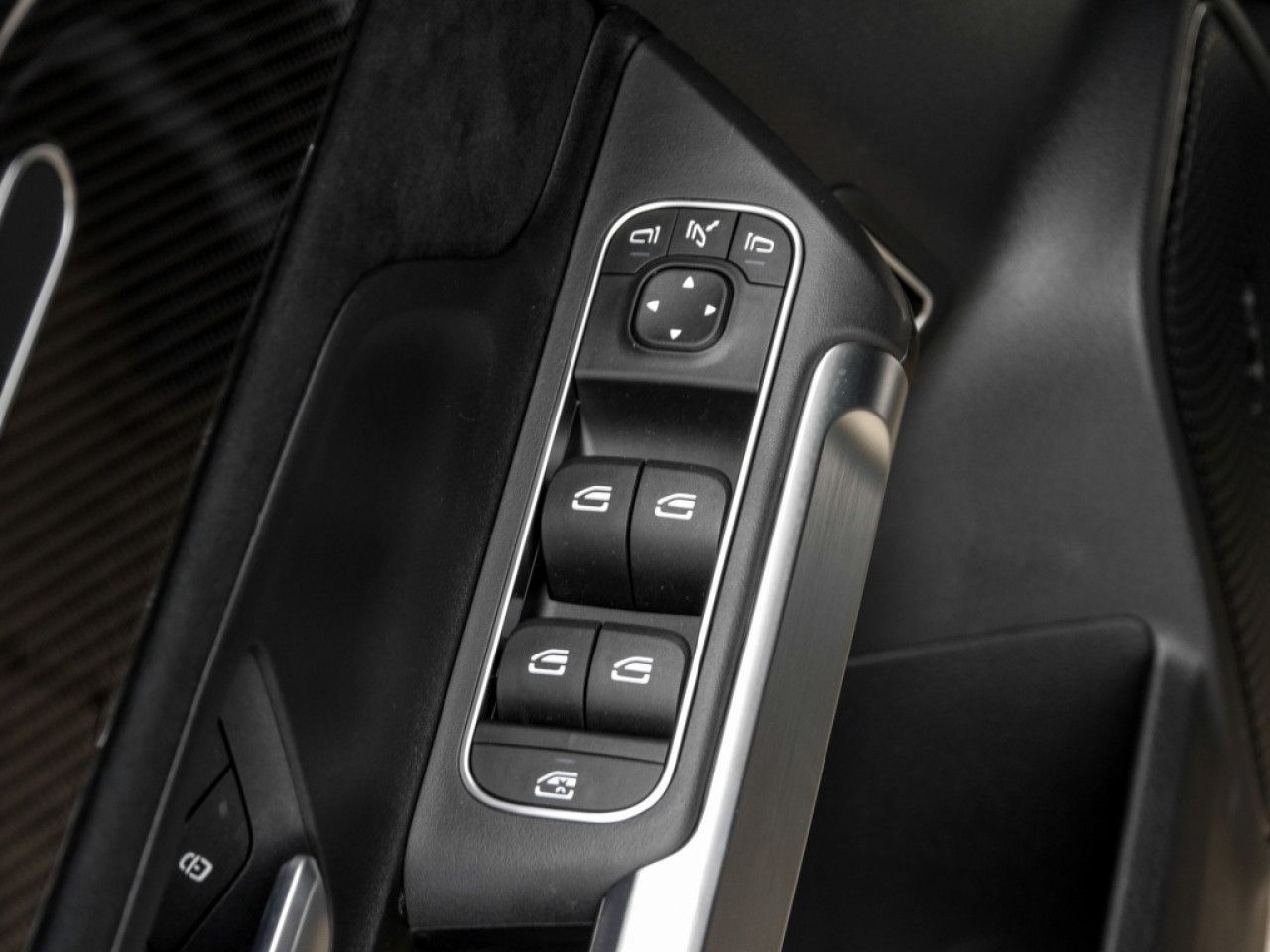 Mercedes-Benz GLB – Bild 16