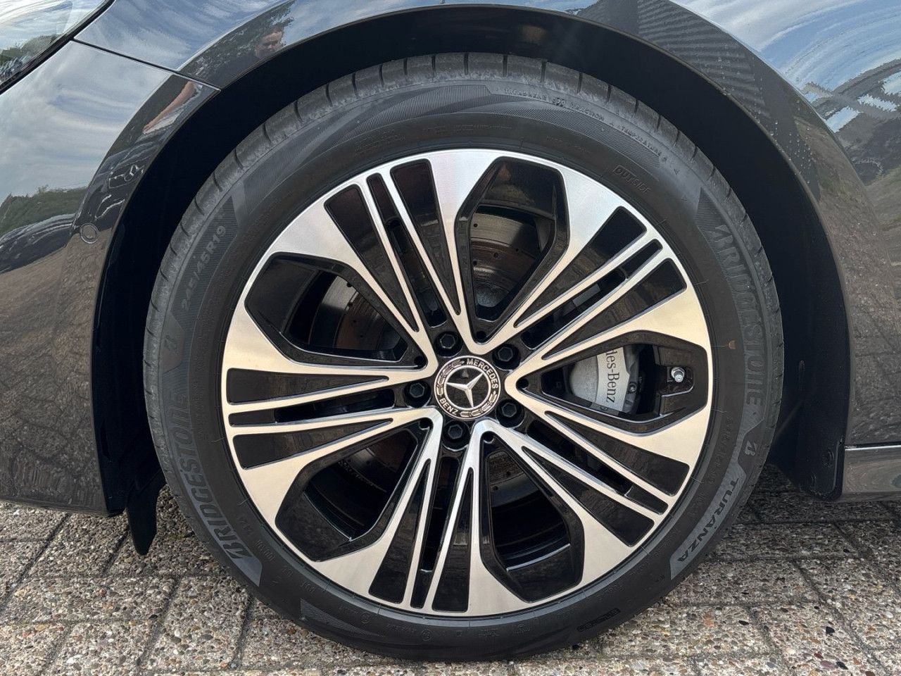 Mercedes-Benz E-Klasse – Bild 7