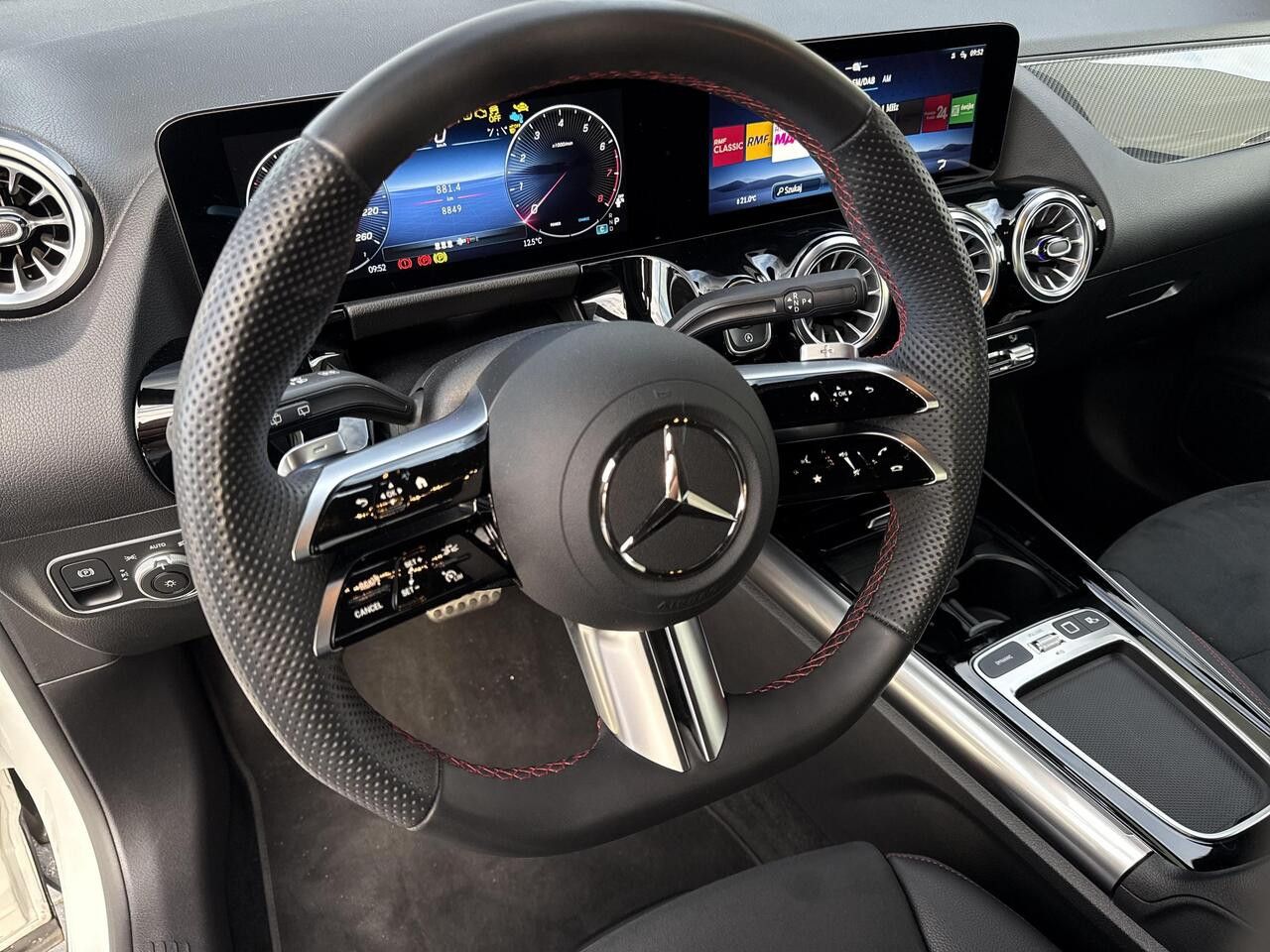 Zdjęcie pojazdu 10 / 20