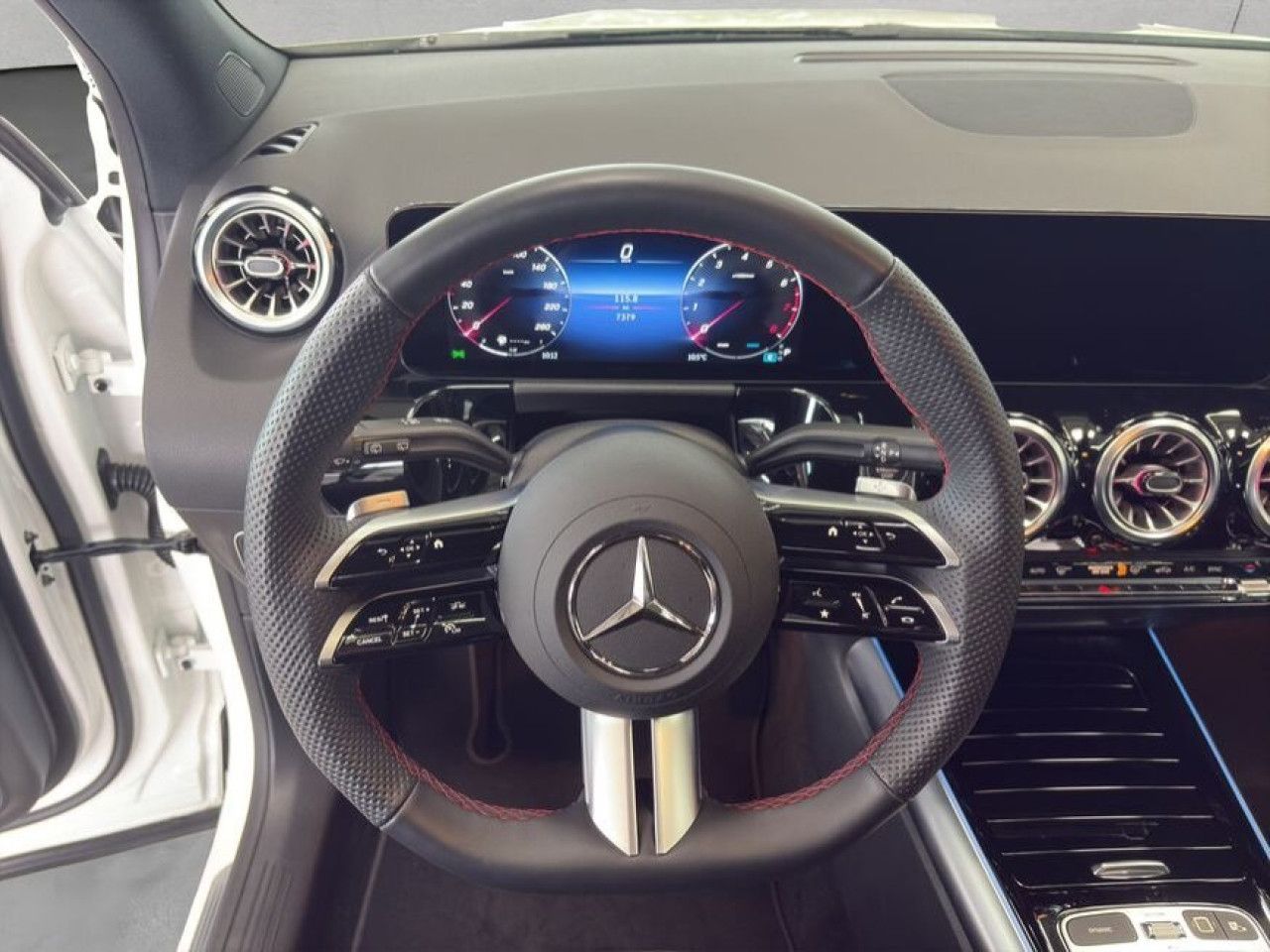 Fahrzeugbild 11 / 25