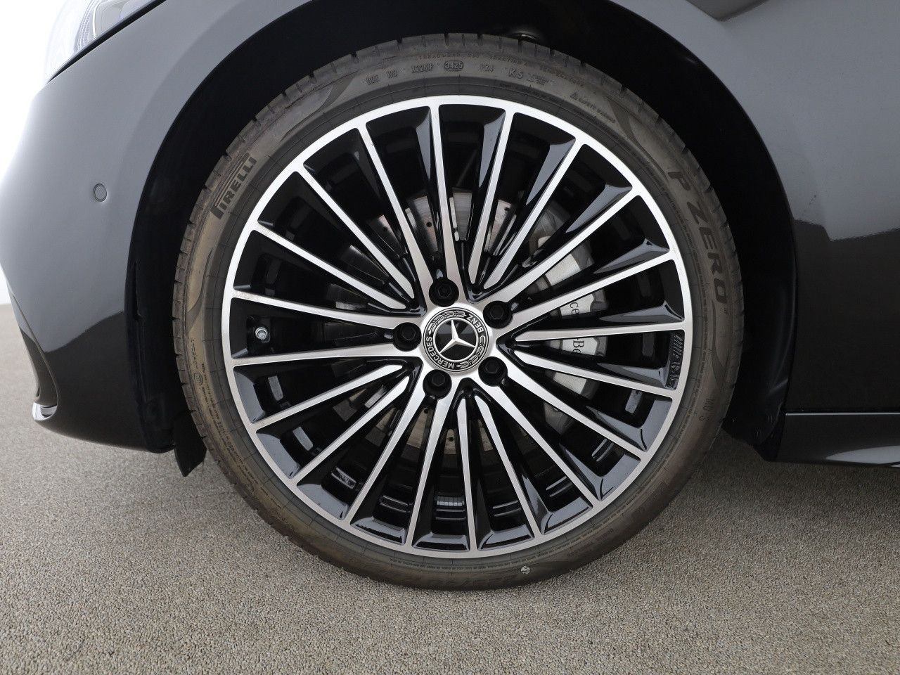 Mercedes-Benz C-Klasse – Bild 16