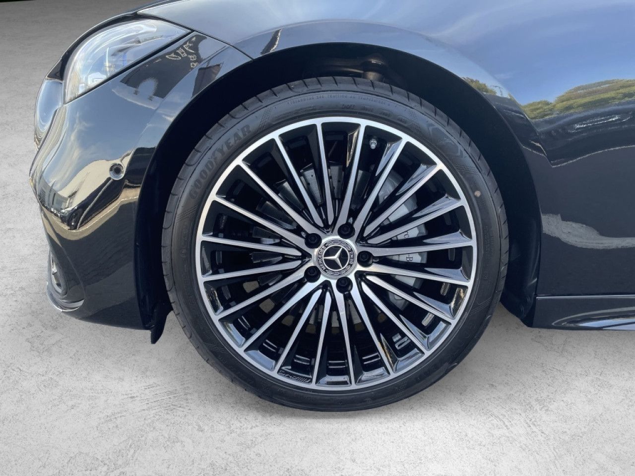 Mercedes-Benz C-Klasse – Bild 3