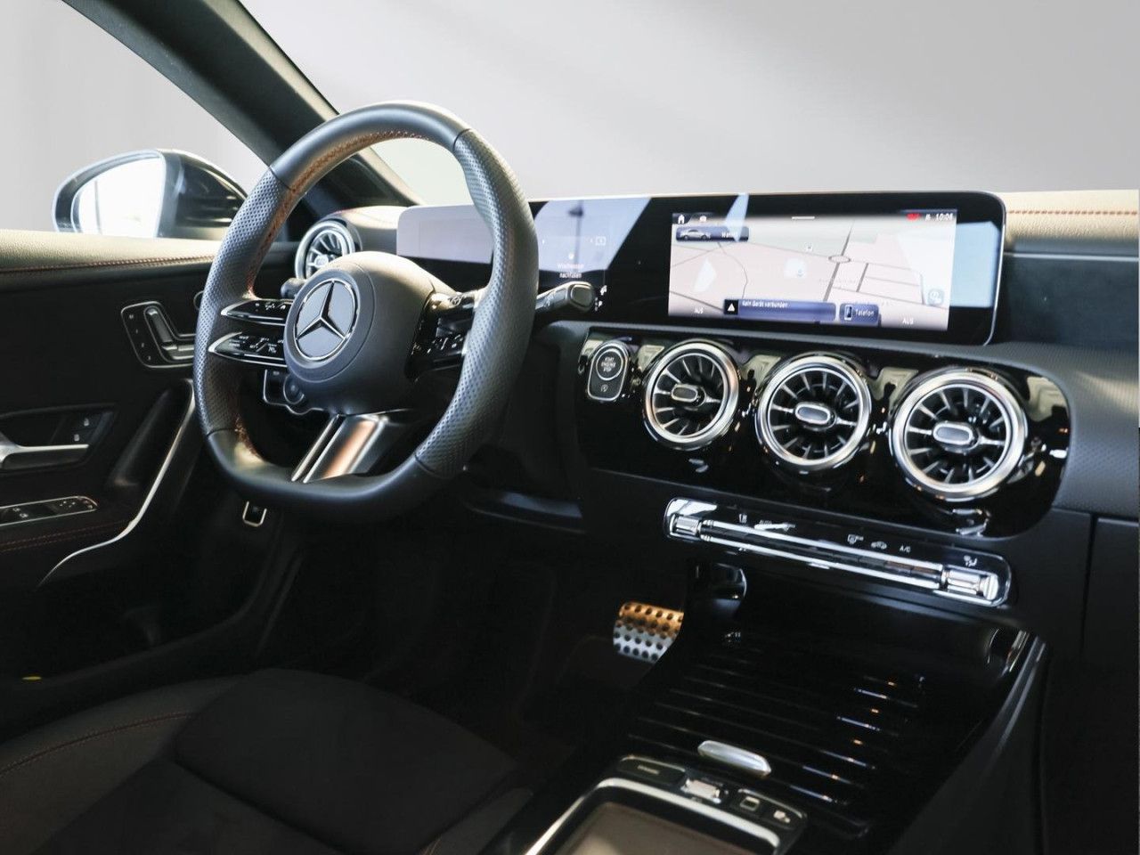 Mercedes-Benz CLA – Bild 4