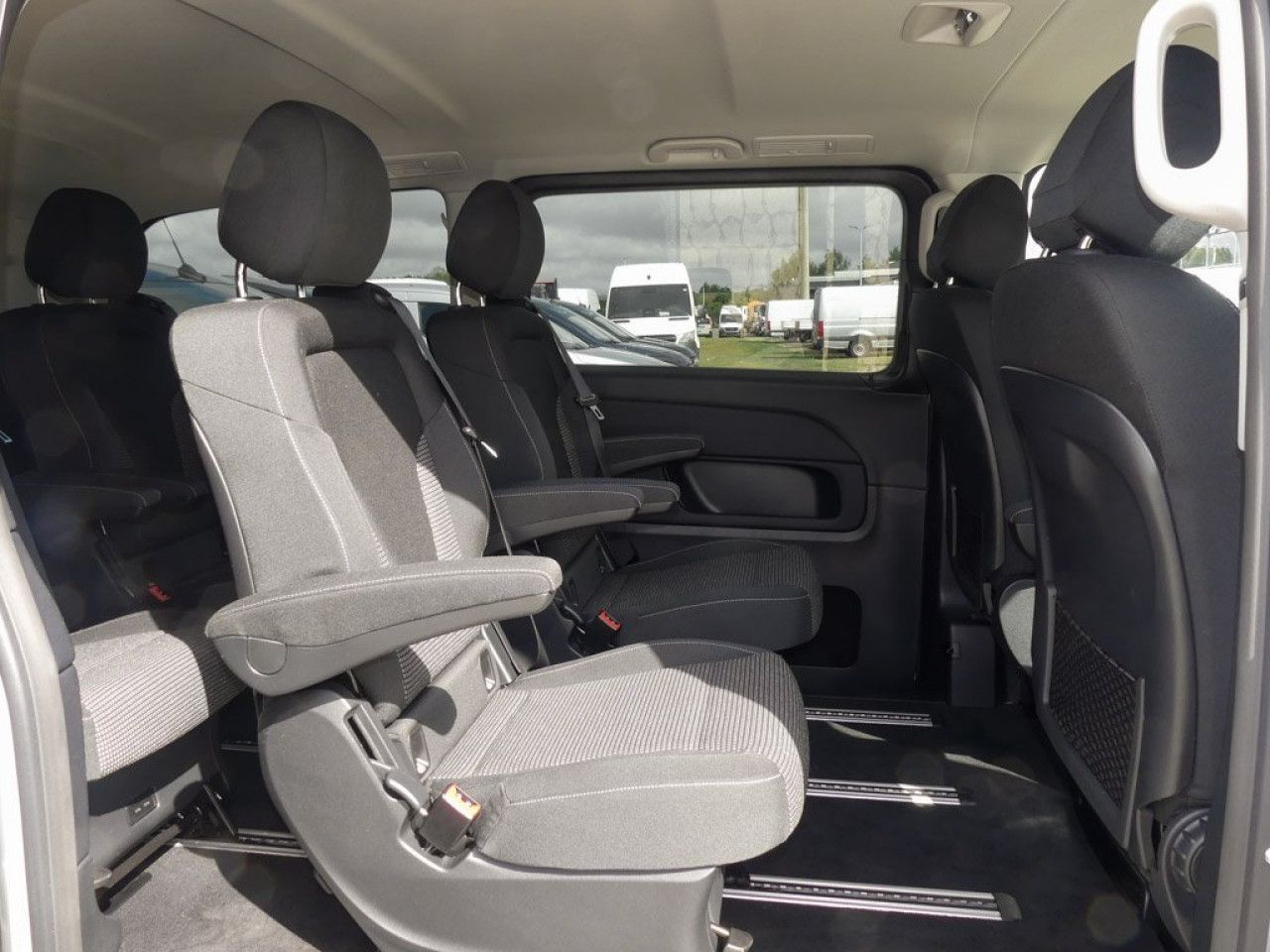 Mercedes-Benz V-Klasse – Bild 13
