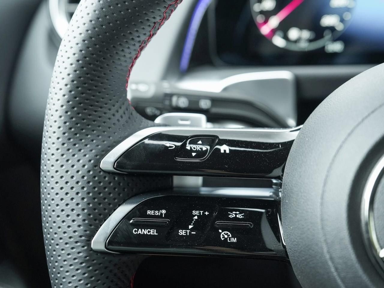 Mercedes-Benz GLB – Bild 10