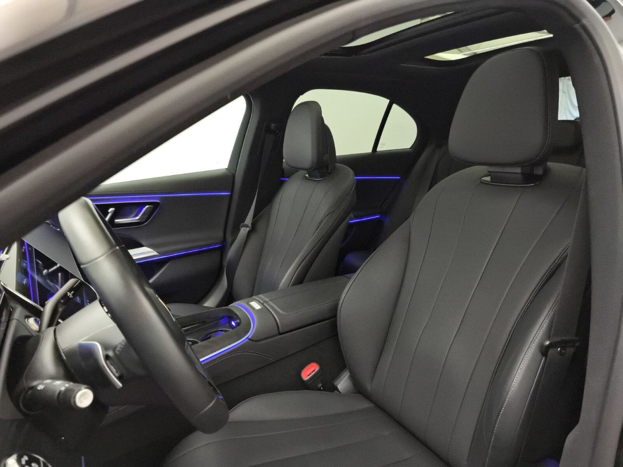 Mercedes-Benz E-Klasse – Bild 13
