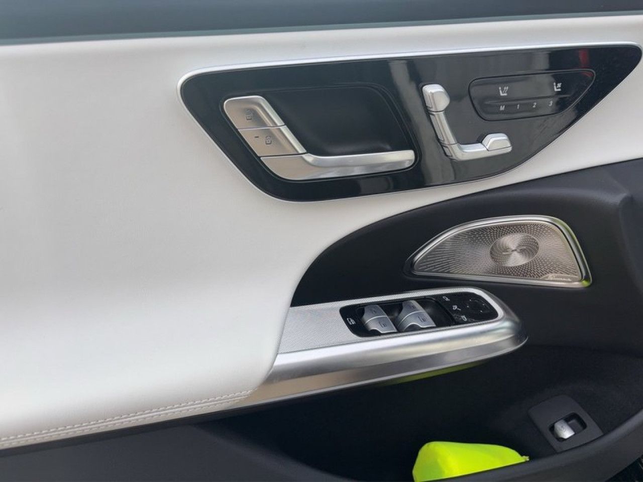 Mercedes-Benz E-Klasse – Bild 8