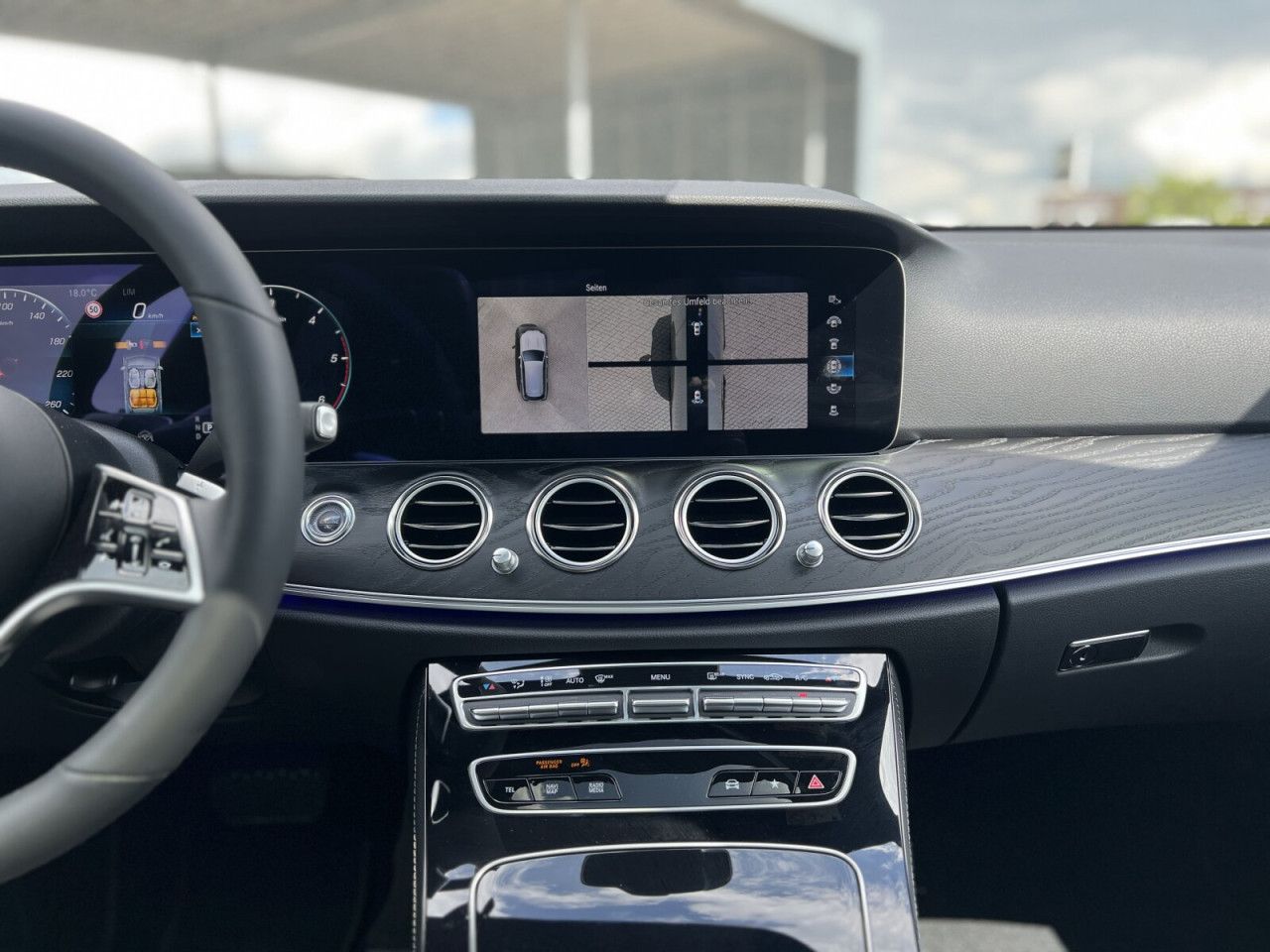 Mercedes-Benz E-Klasse – Bild 19