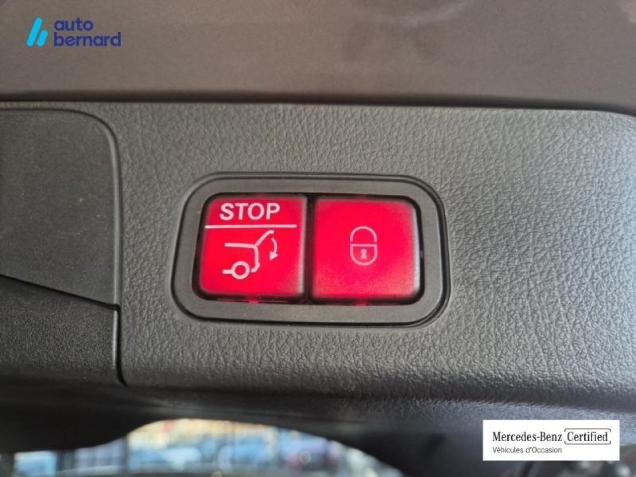 Photo du v&eacute;hicule 15 / 18