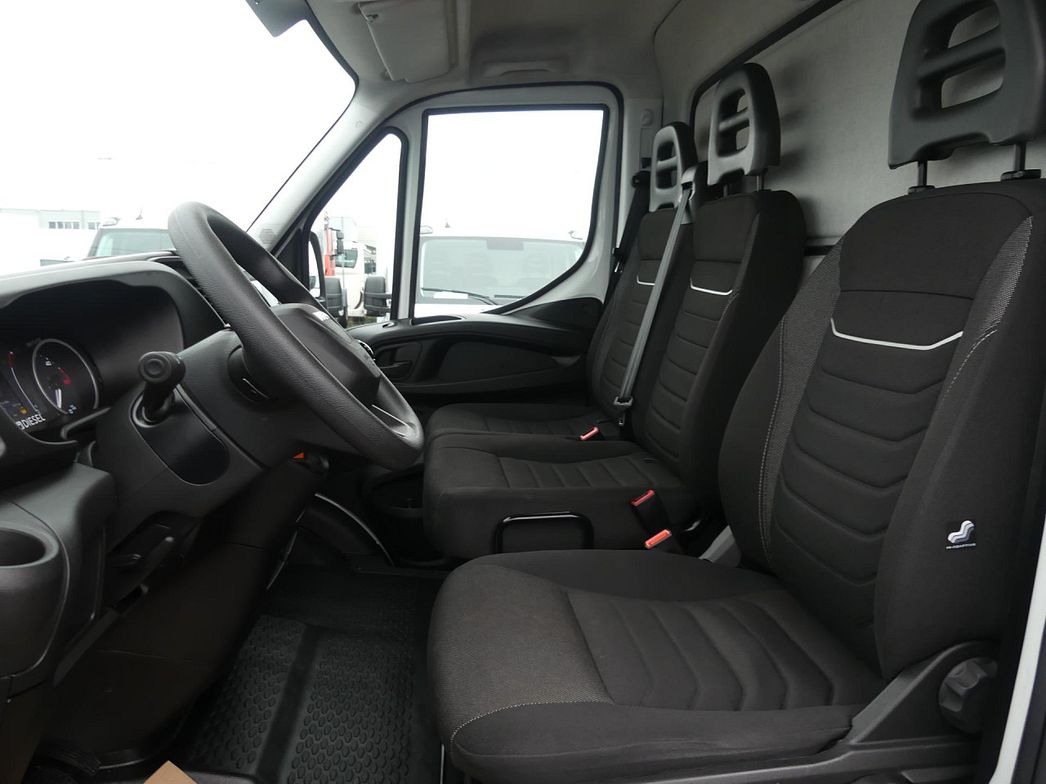 IVECO | 35C16H