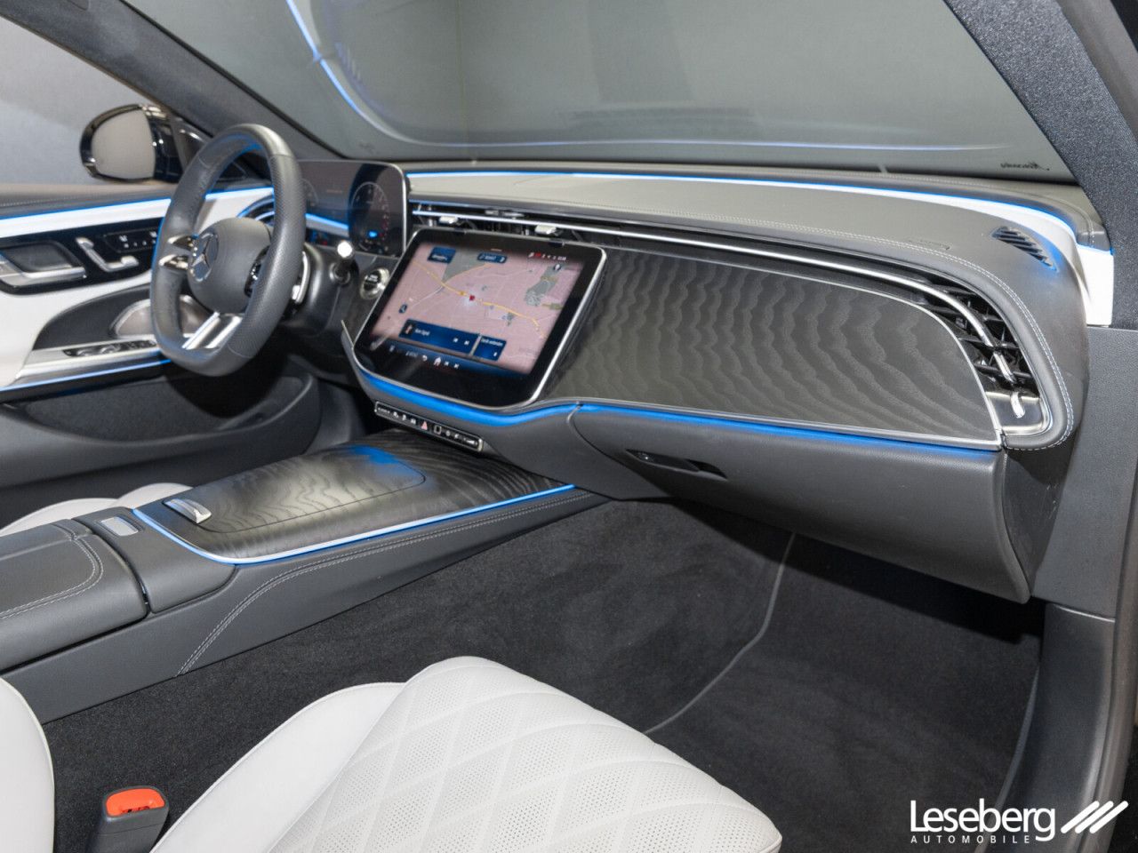 Mercedes-Benz E-Klasse – Bild 18