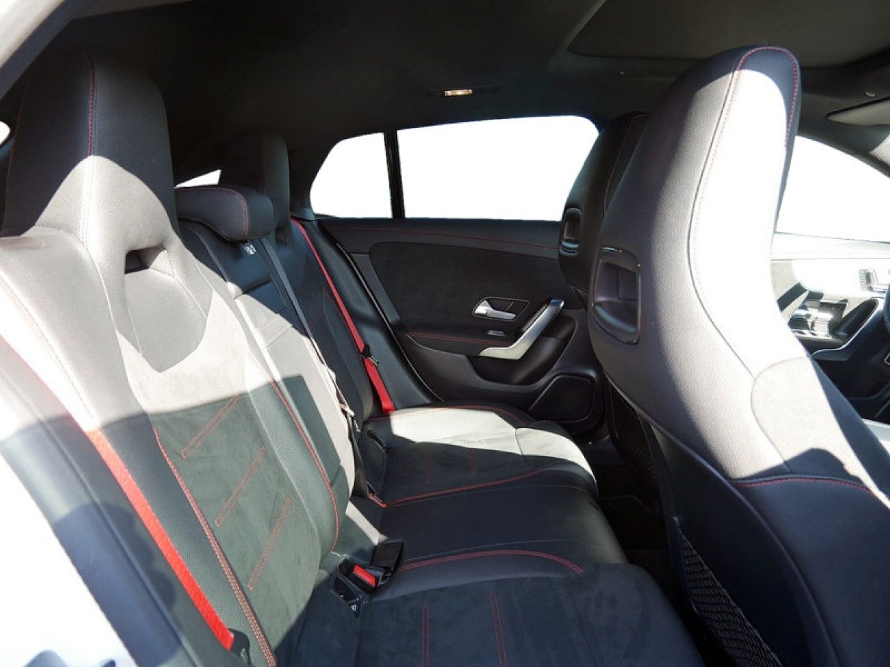 Mercedes-Benz CLA – Bild 6