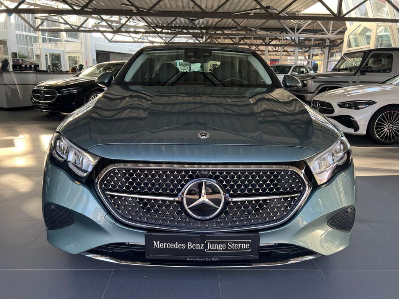 Mercedes-Benz E-Klasse – Bild 2