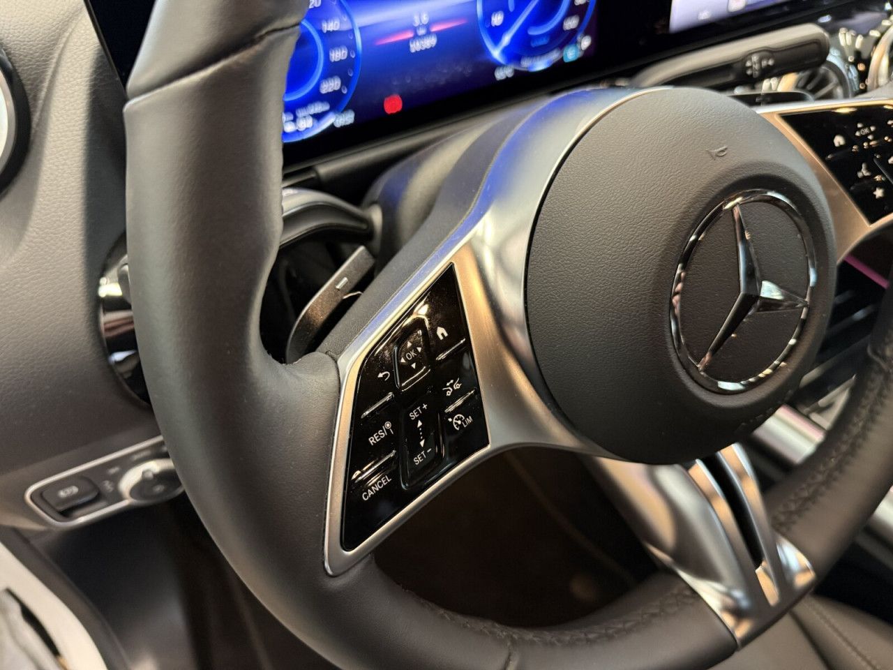 Fahrzeugbild 11 / 15