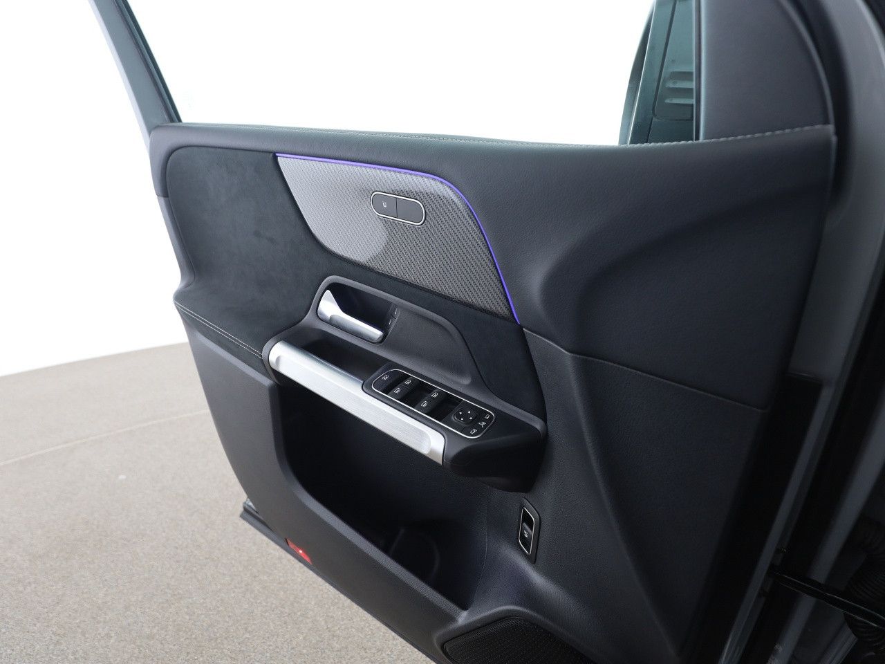 Mercedes-Benz GLB – Bild 13