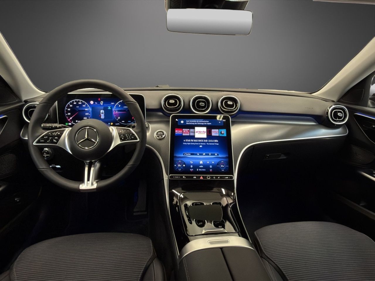 Mercedes-Benz C-Klasse – Bild 17