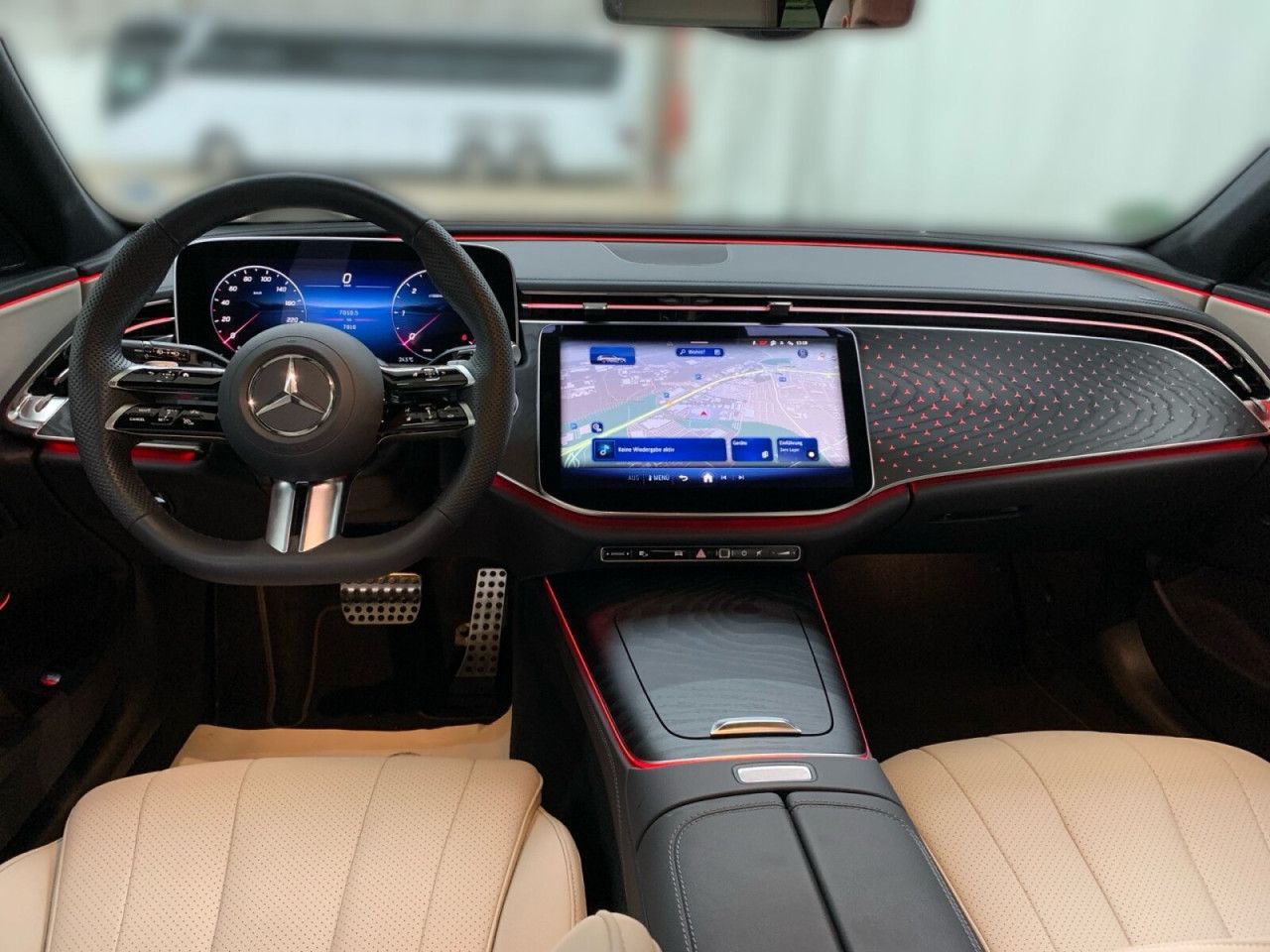 Mercedes-Benz E-Klasse – Bild 10