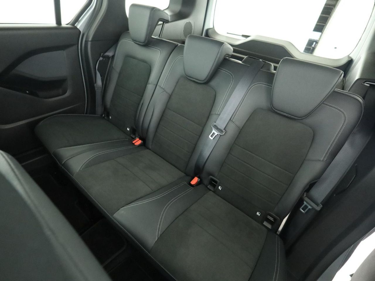 Fahrzeugbild 18 / 24