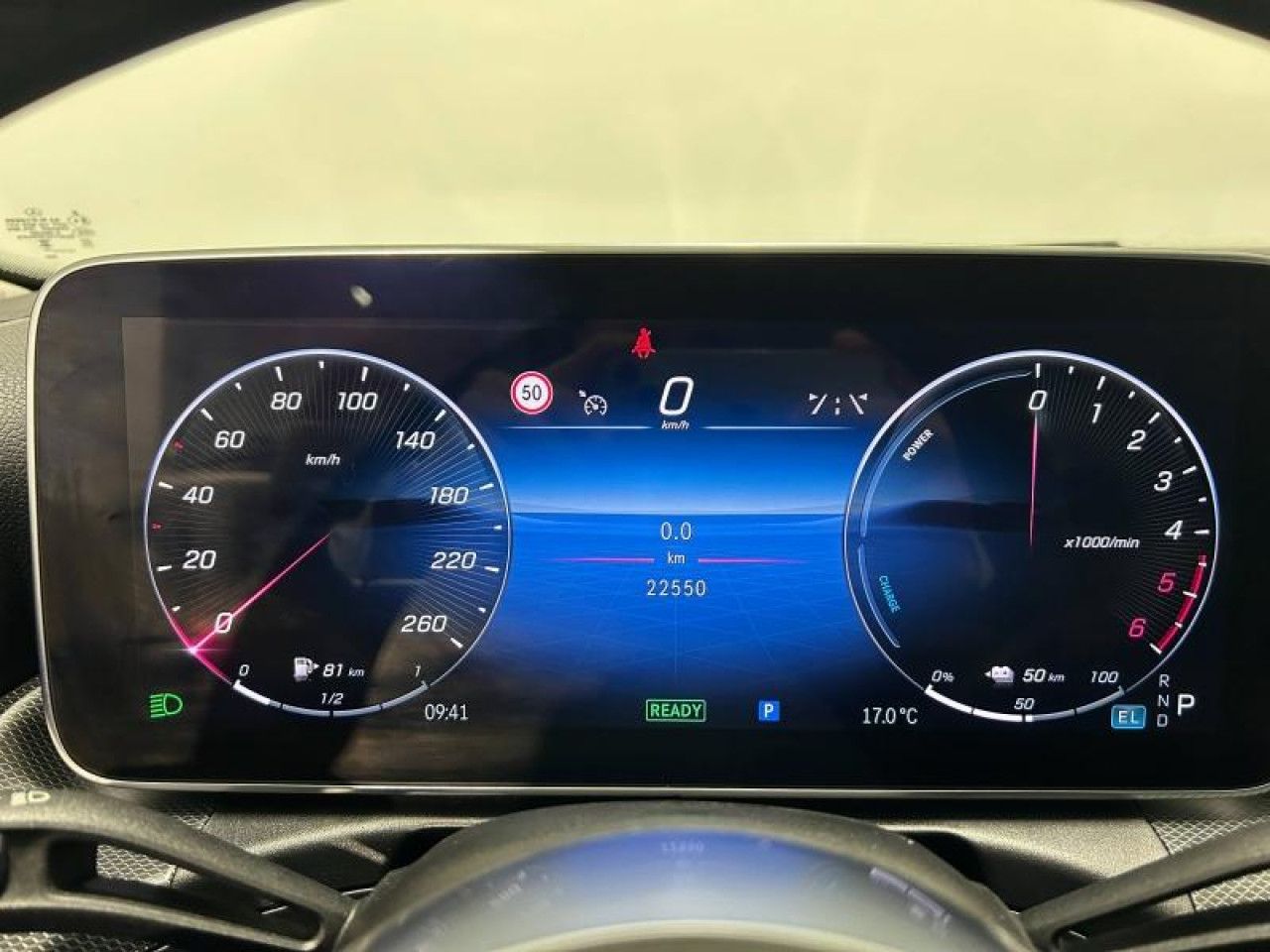 Photo du v&eacute;hicule 7 / 18