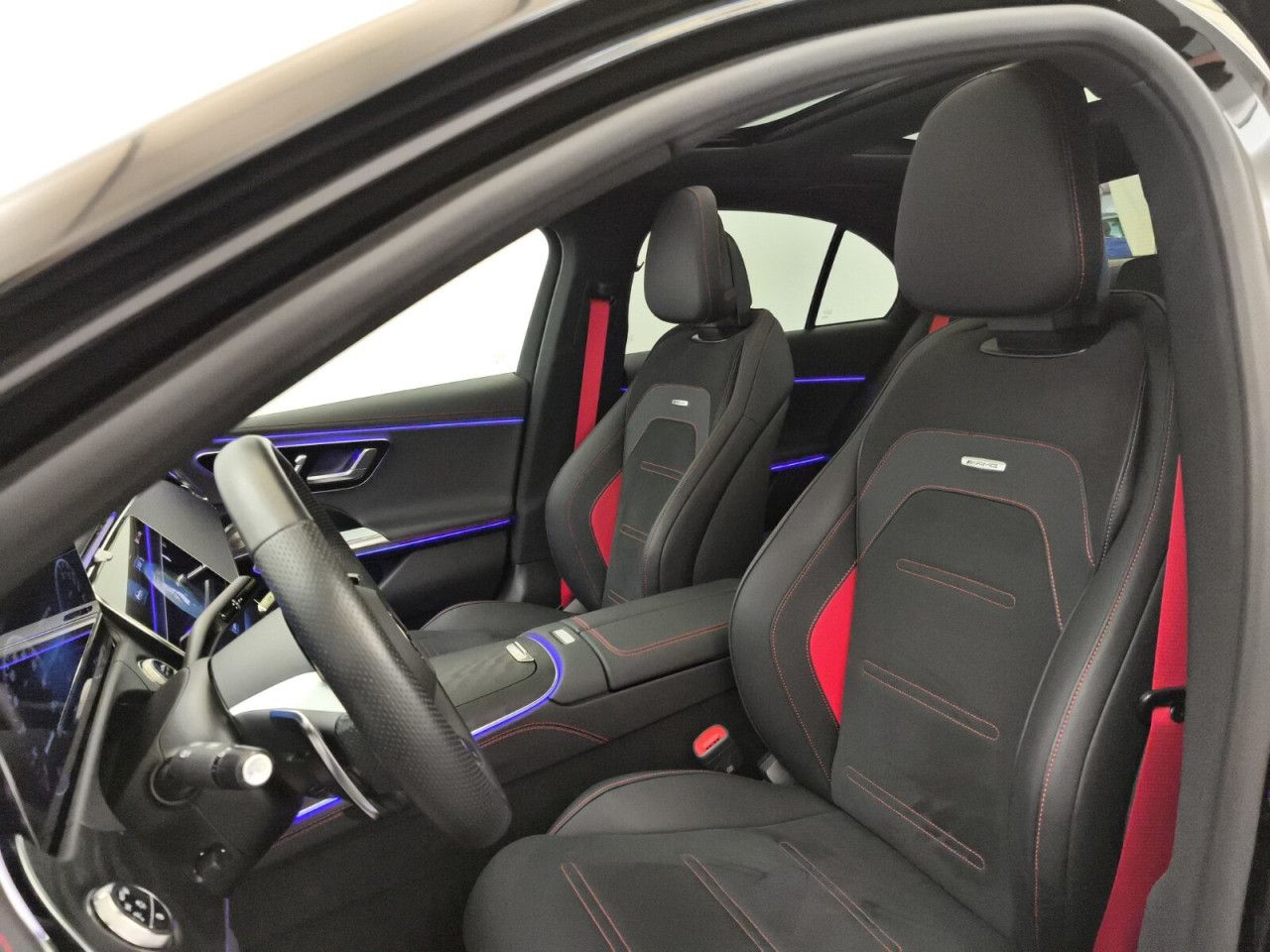 Mercedes-Benz E-Klasse – Bild 12