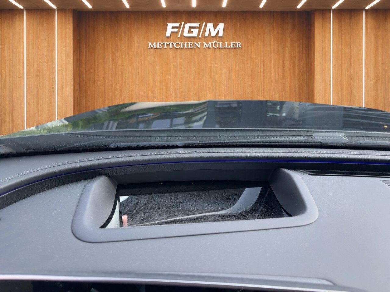Mercedes-Benz E-Klasse – Bild 16