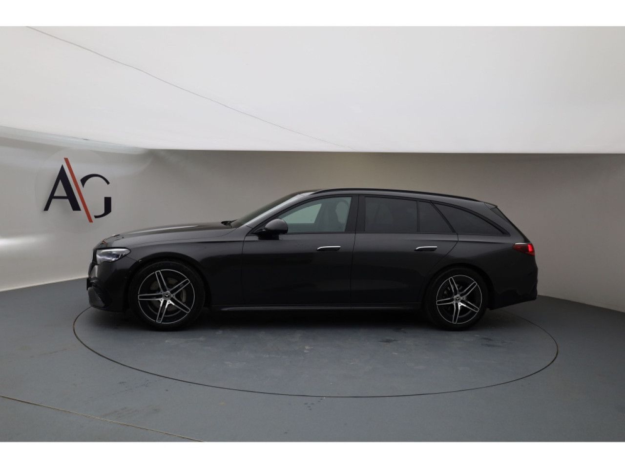 Mercedes-Benz E-Klasse – Bild 2