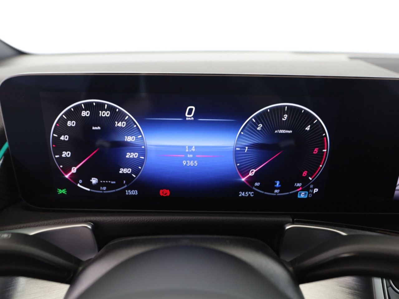 Mercedes-Benz GLB – Bild 10