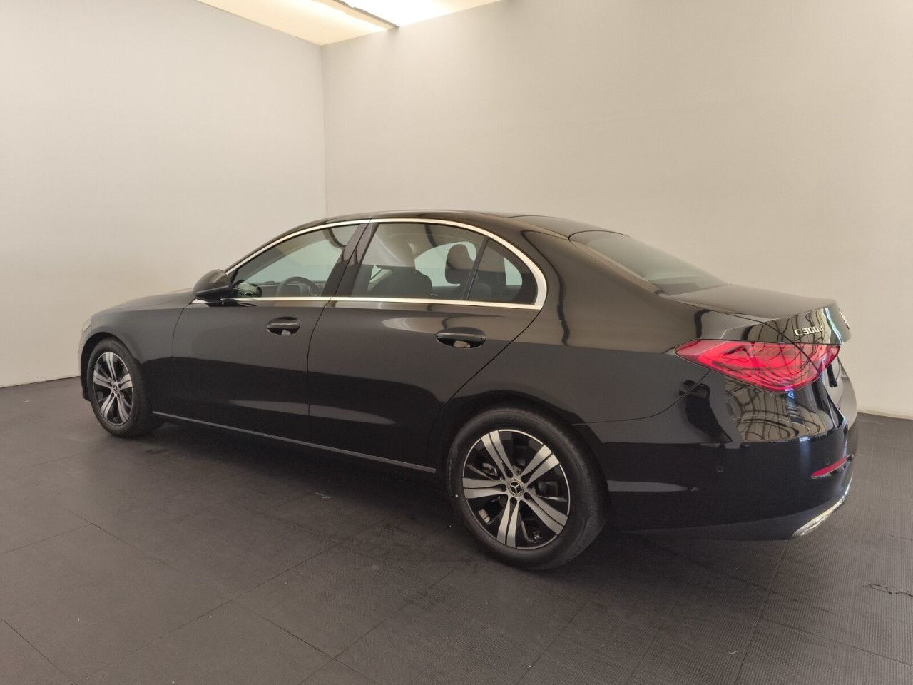 Mercedes-Benz C-Klasse – Bild 8