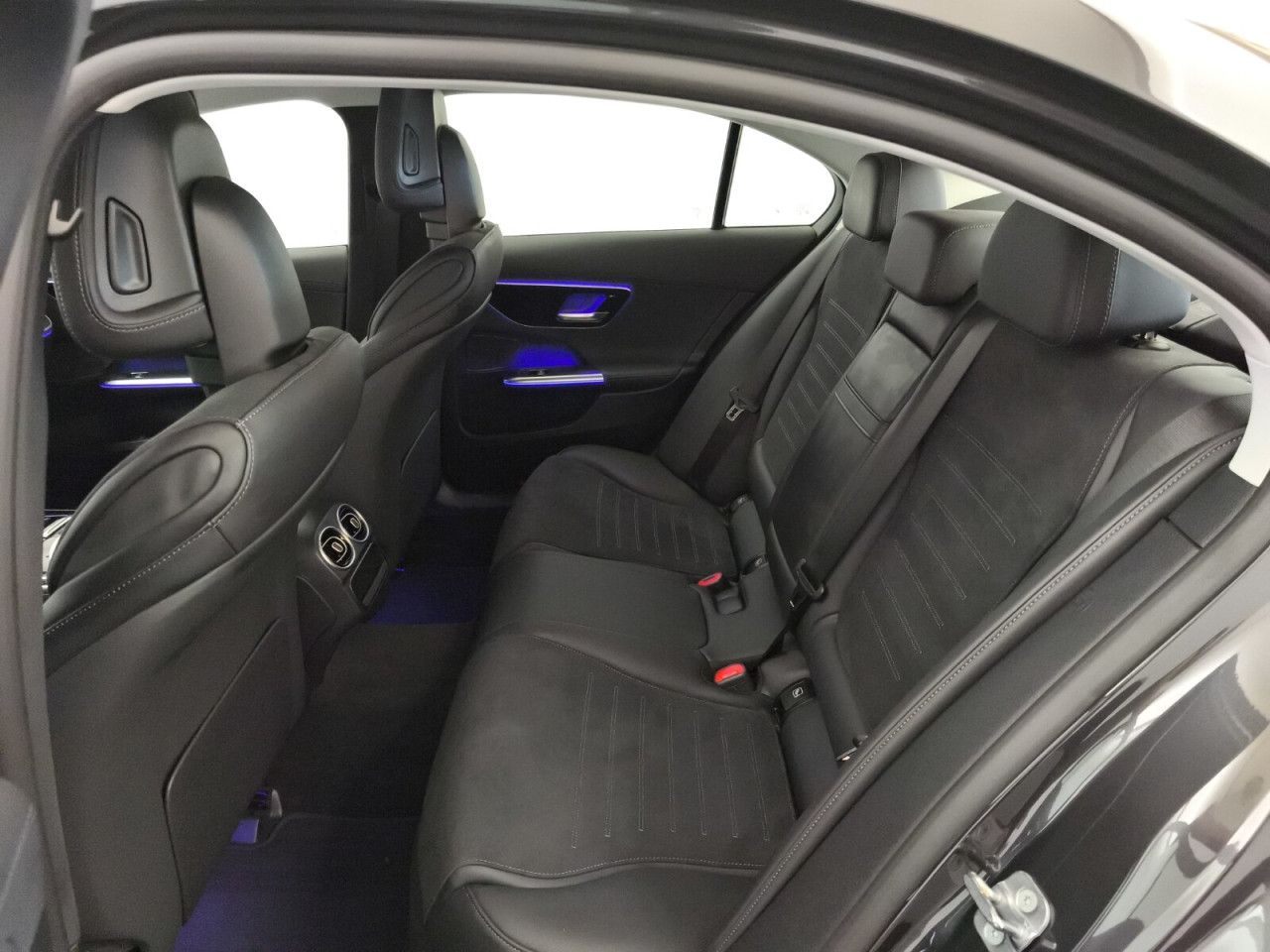 Mercedes-Benz C-Klasse – Bild 12