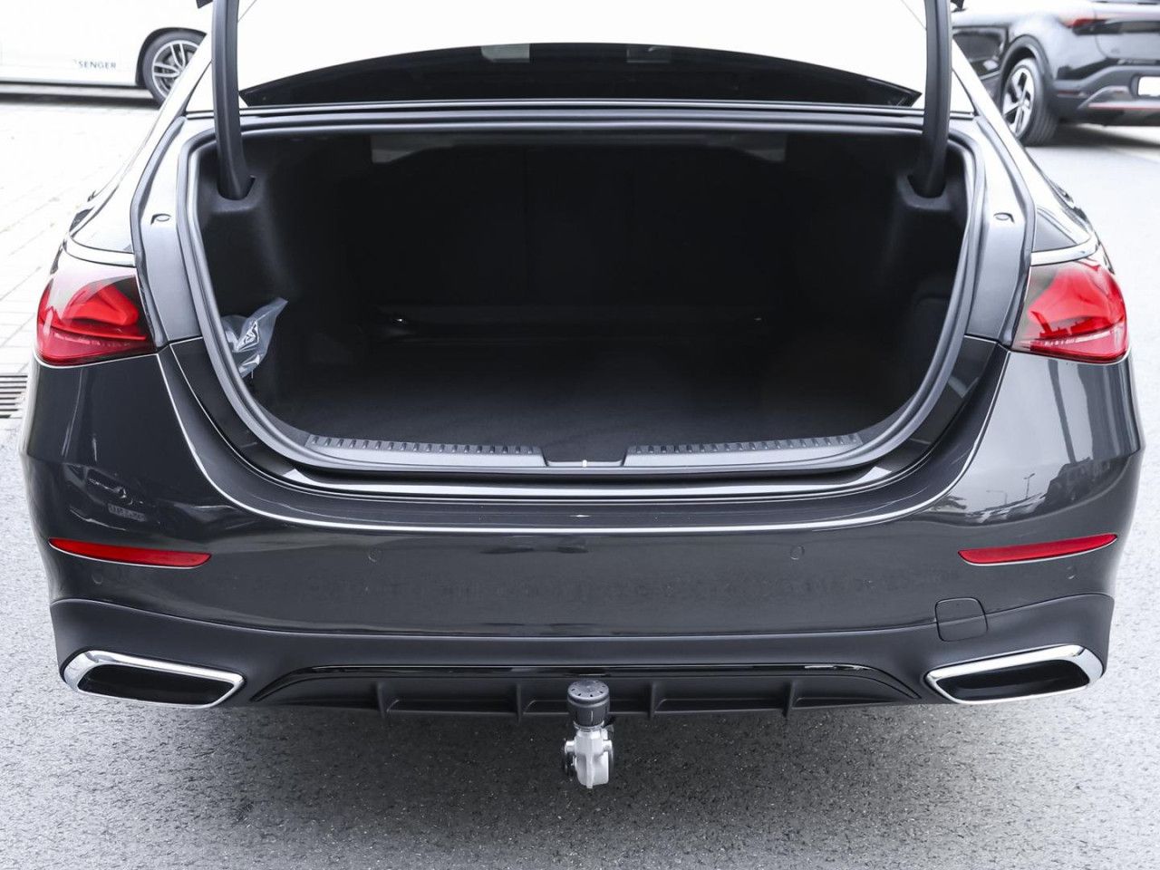 Mercedes-Benz E-Klasse – Bild 10