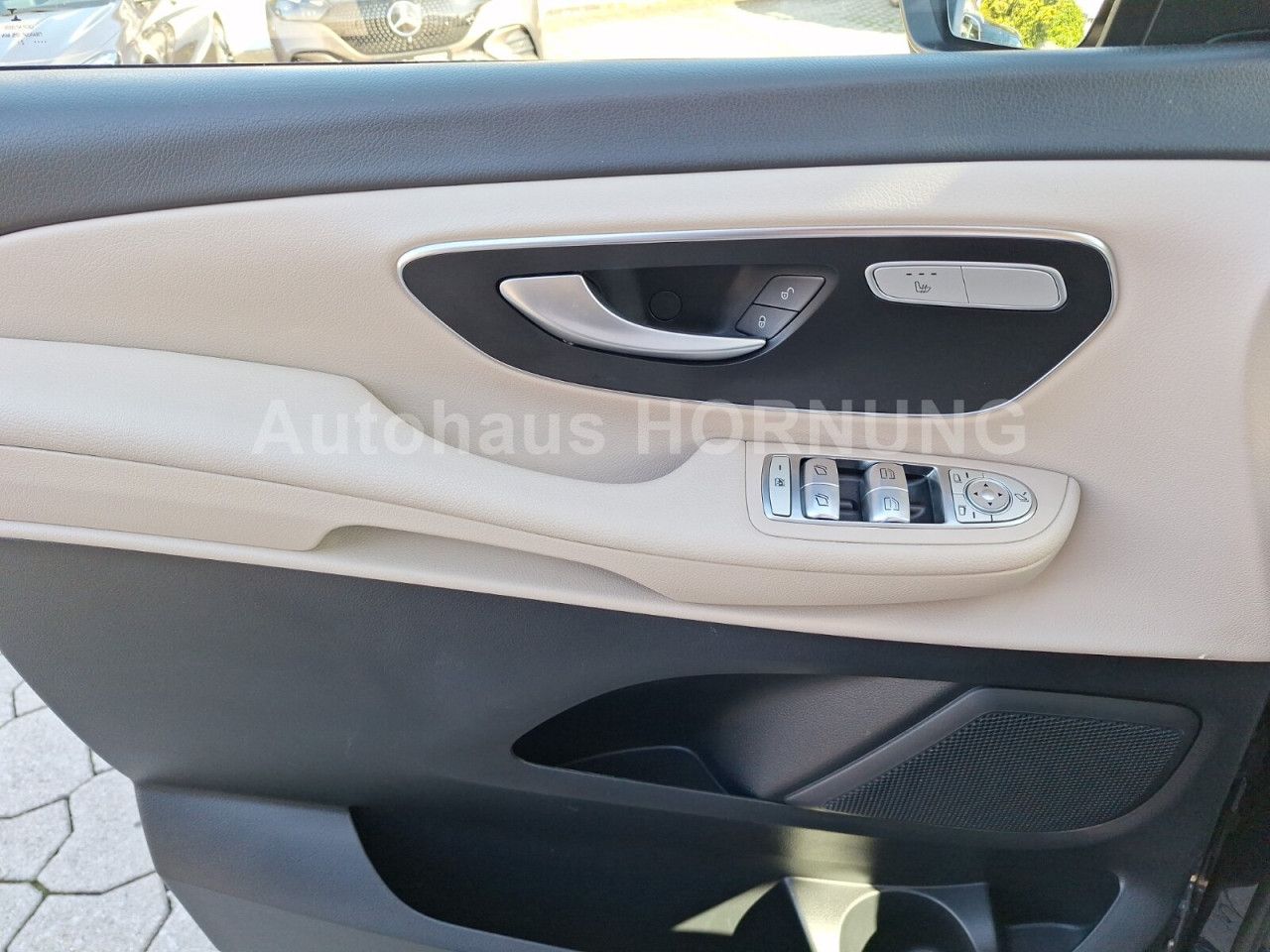 Fahrzeugbild 14 / 24