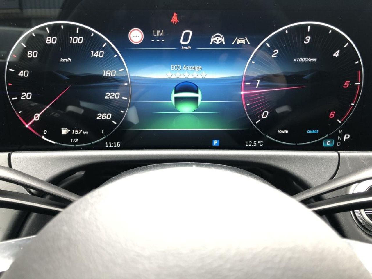 Mercedes-Benz E-Klasse – Bild 9