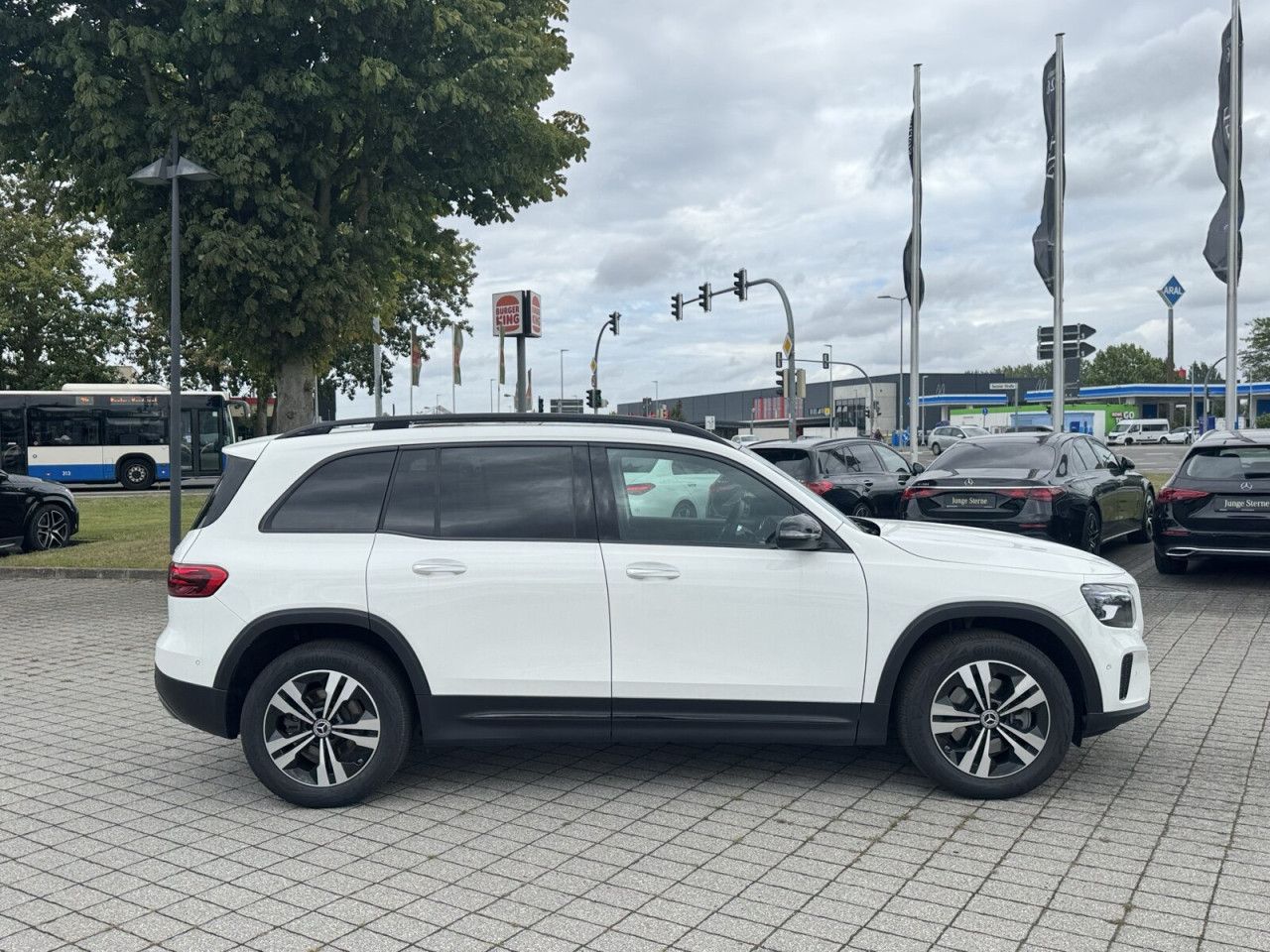 Mercedes-Benz GLB – Bild 8