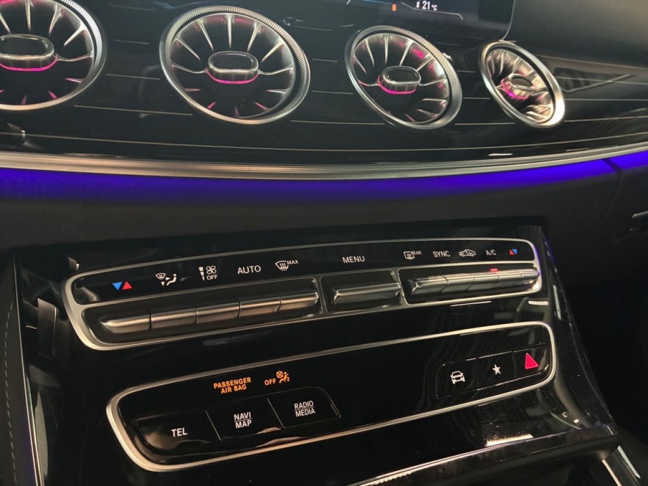 Mercedes-Benz E-Klasse – Bild 25