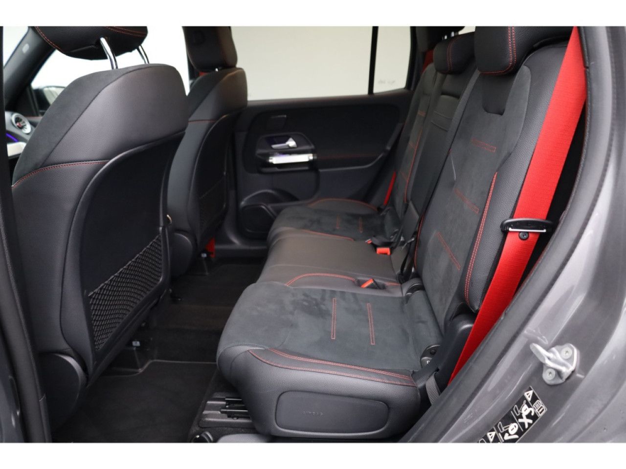 Mercedes-Benz GLB – Bild 11