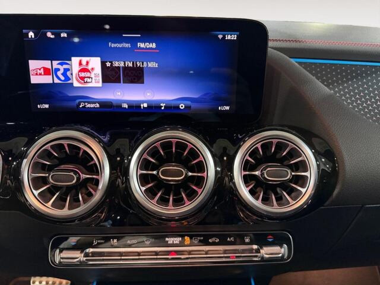 Imagem do veículo 9 / 15