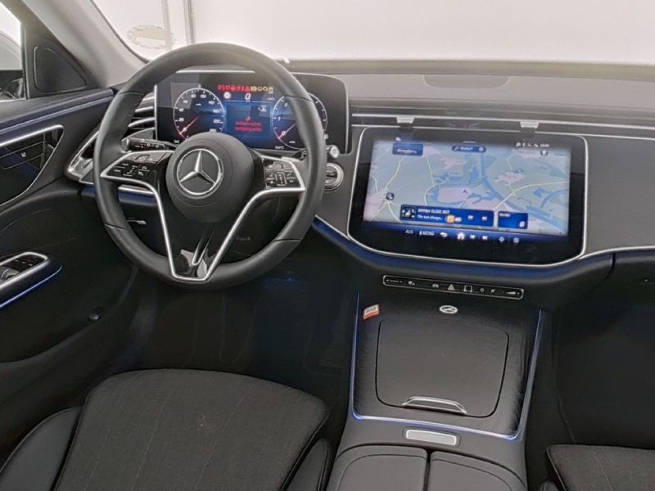 Mercedes-Benz E-Klasse – Bild 7