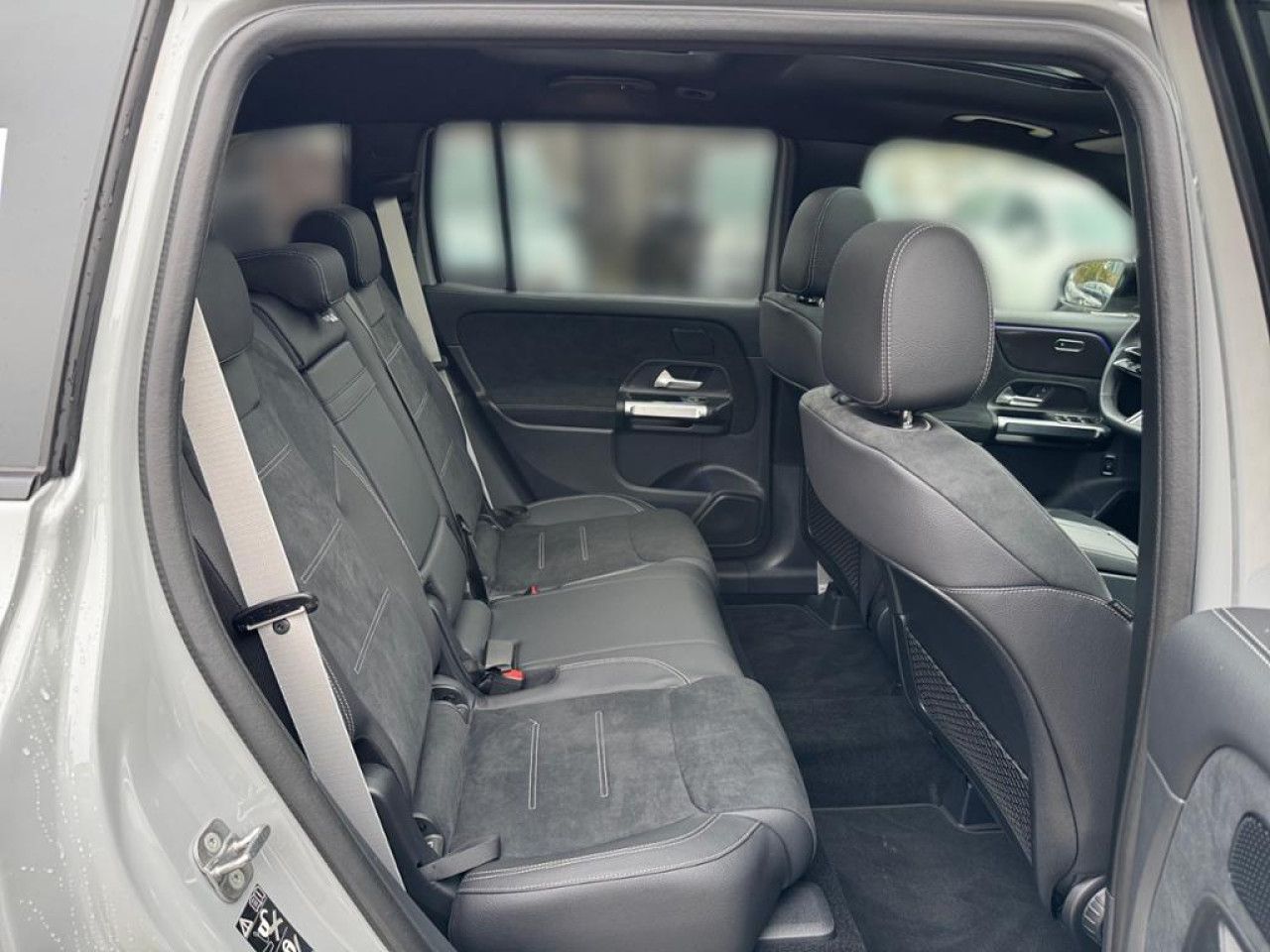 Mercedes-Benz GLB – Bild 12