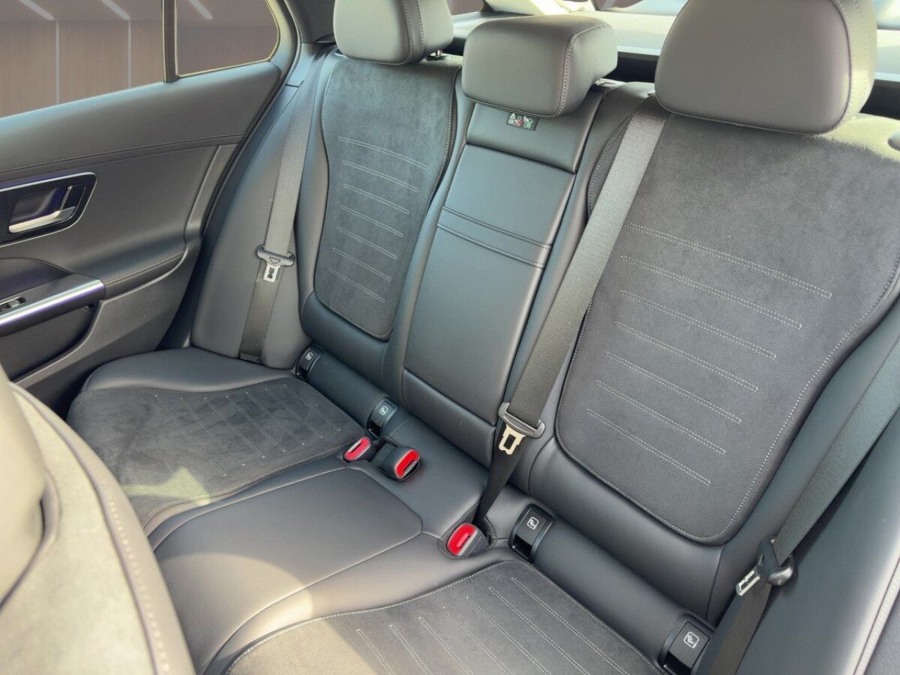Mercedes-Benz C-Klasse – Bild 15