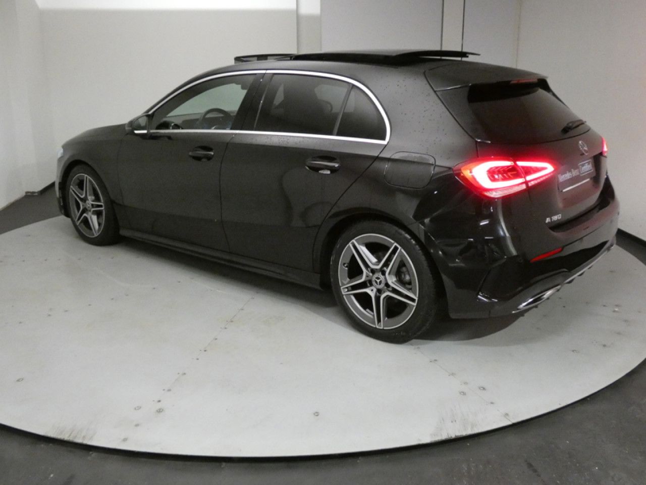 Photo du v&eacute;hicule 7 / 18