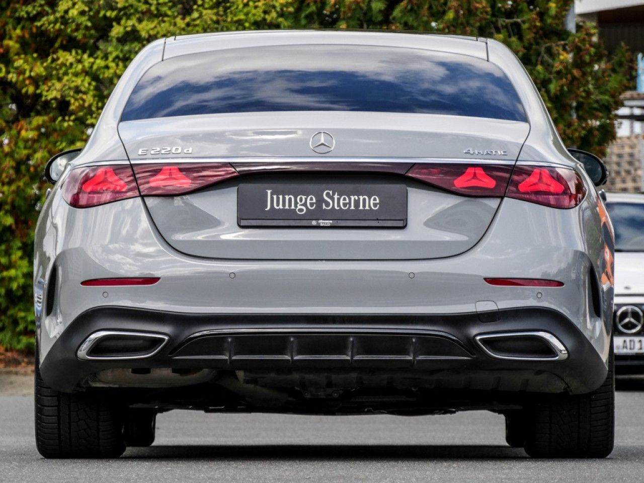 Mercedes-Benz E-Klasse – Bild 20