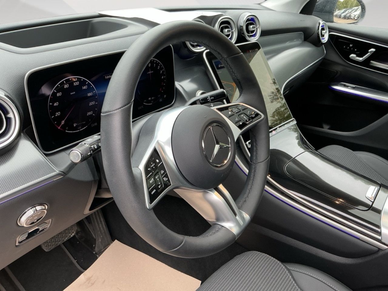Mercedes-Benz GLC – Bild 10