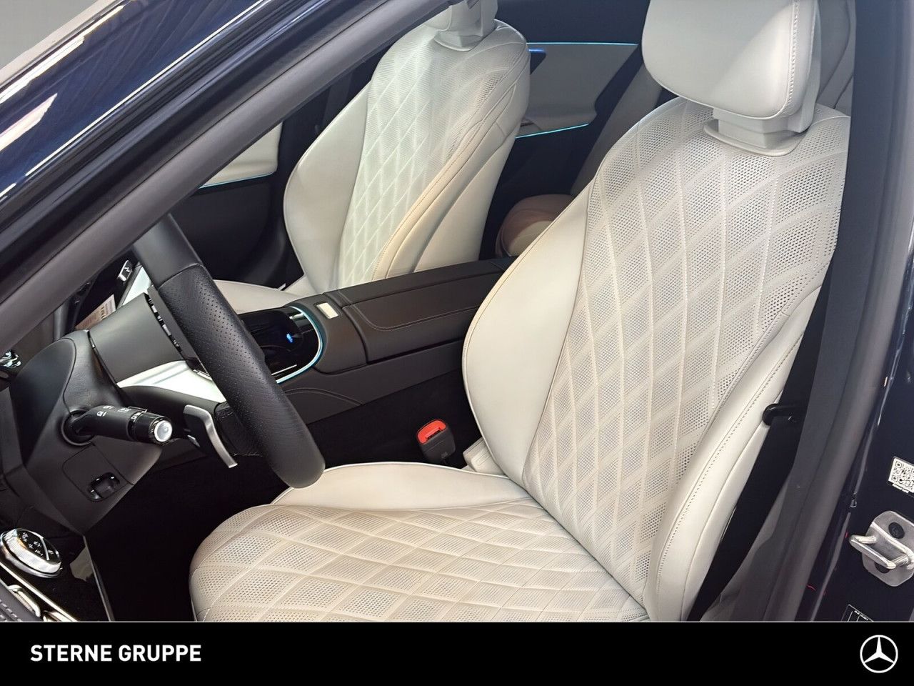 Mercedes-Benz E-Klasse – Bild 11