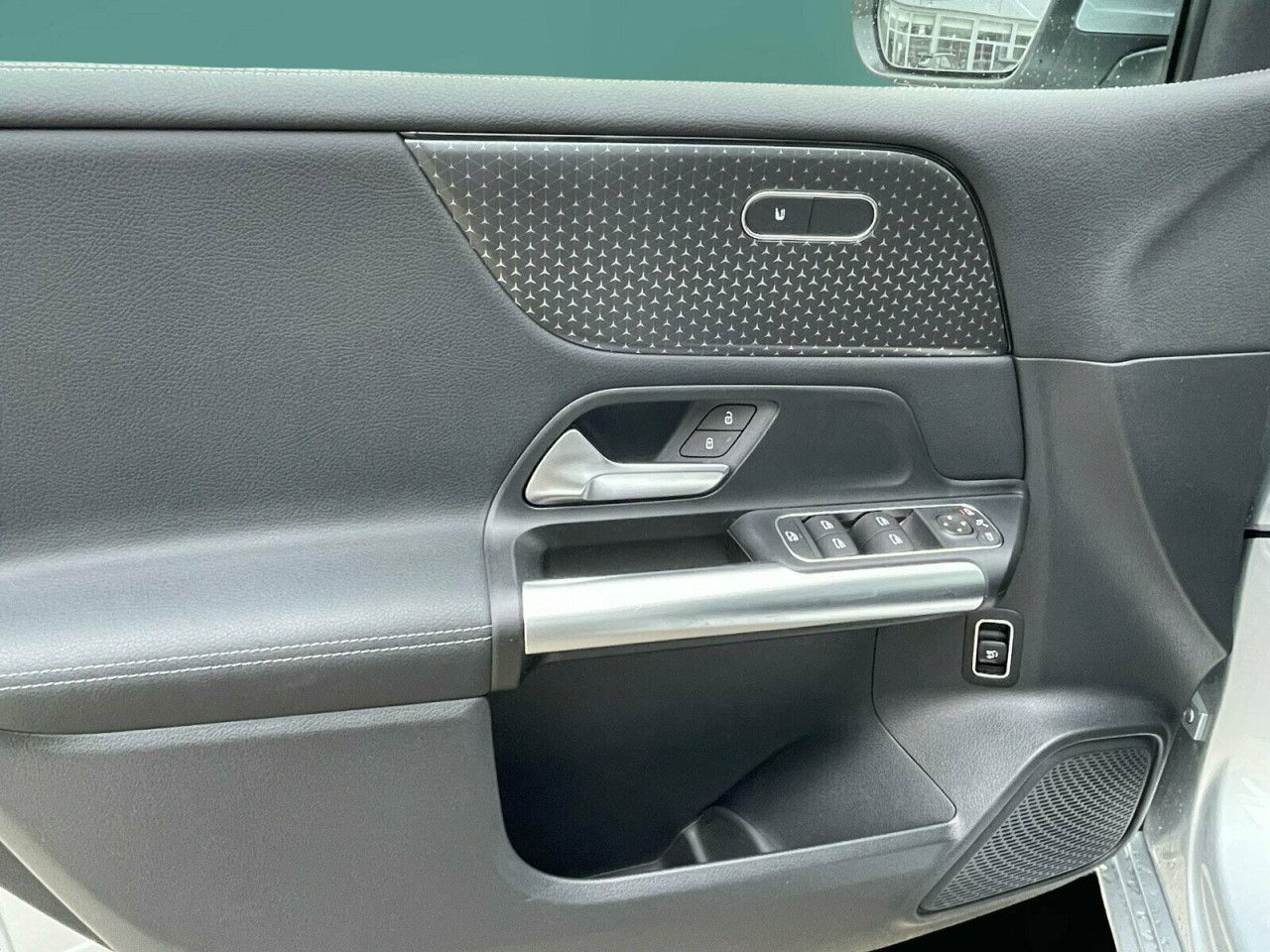 Fahrzeugbild 16 / 23